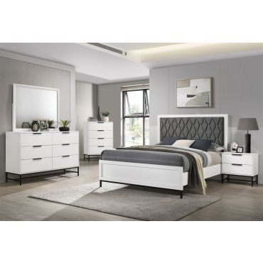 Candra White Finish Bedroom Set