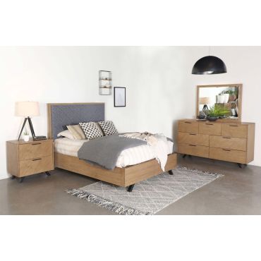 Mery Honey Brown Finish Bedroom Set