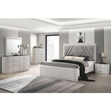 Rosaline Modern Bedroom With Reeded Accents