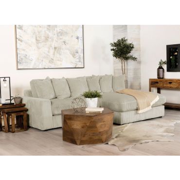 Stefania Sectional With Oversized Chaise