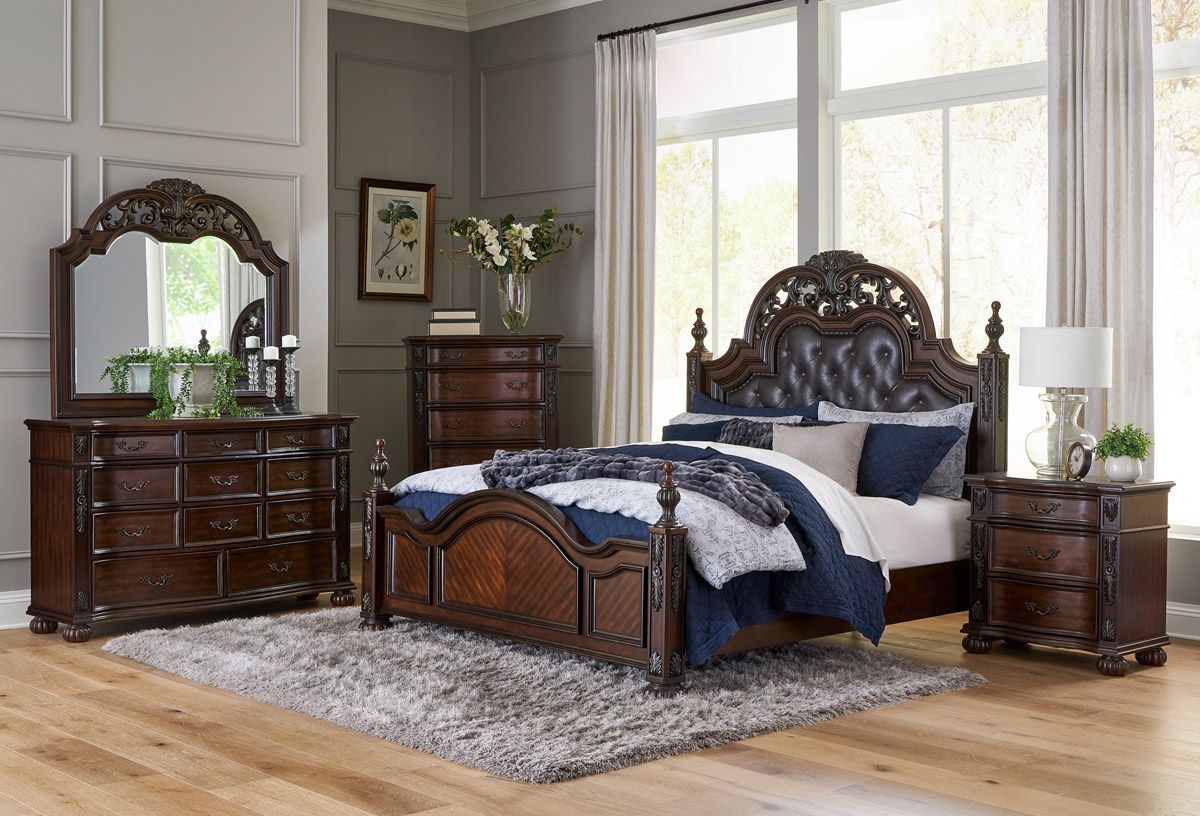 Benicia Traditional Style Bedroom Set