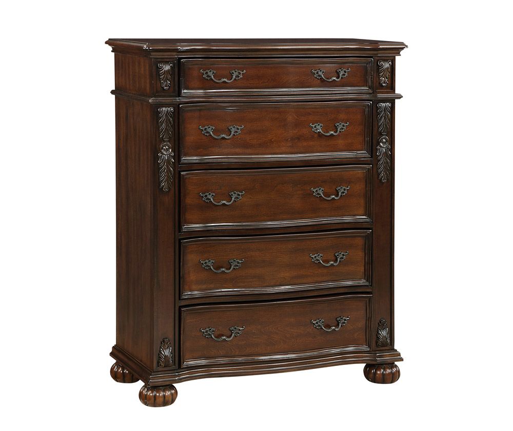 Benicia Traditional Style Chest