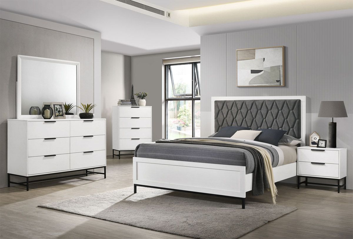 Candra White Finish Bedroom Set