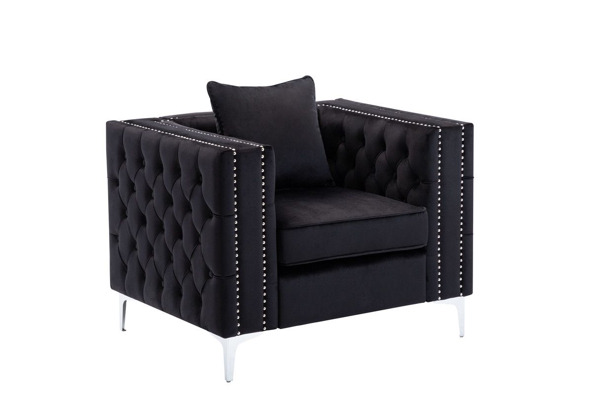 Castelo Tufted Black Velvet Chair