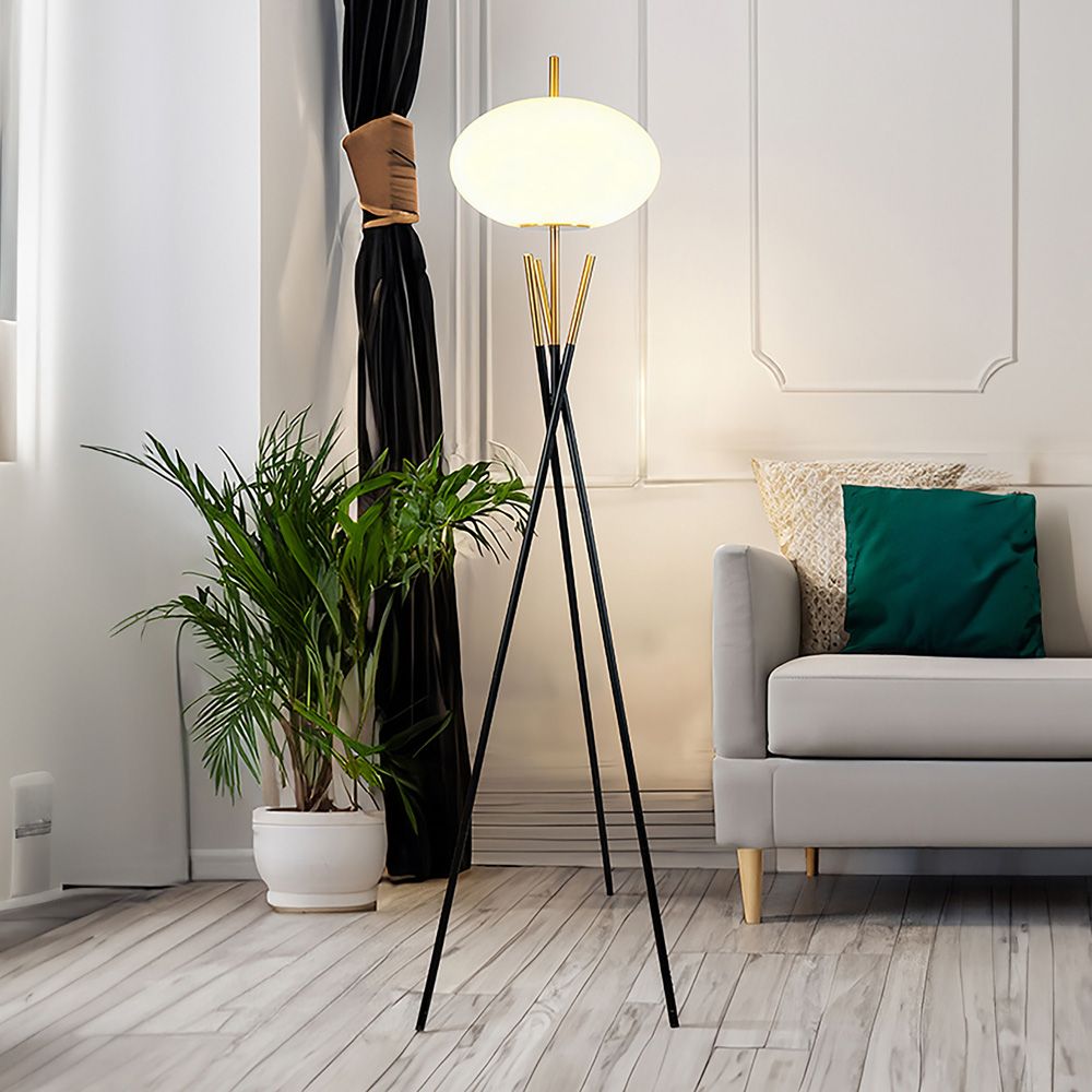 Cearra Modern Floor Lamp