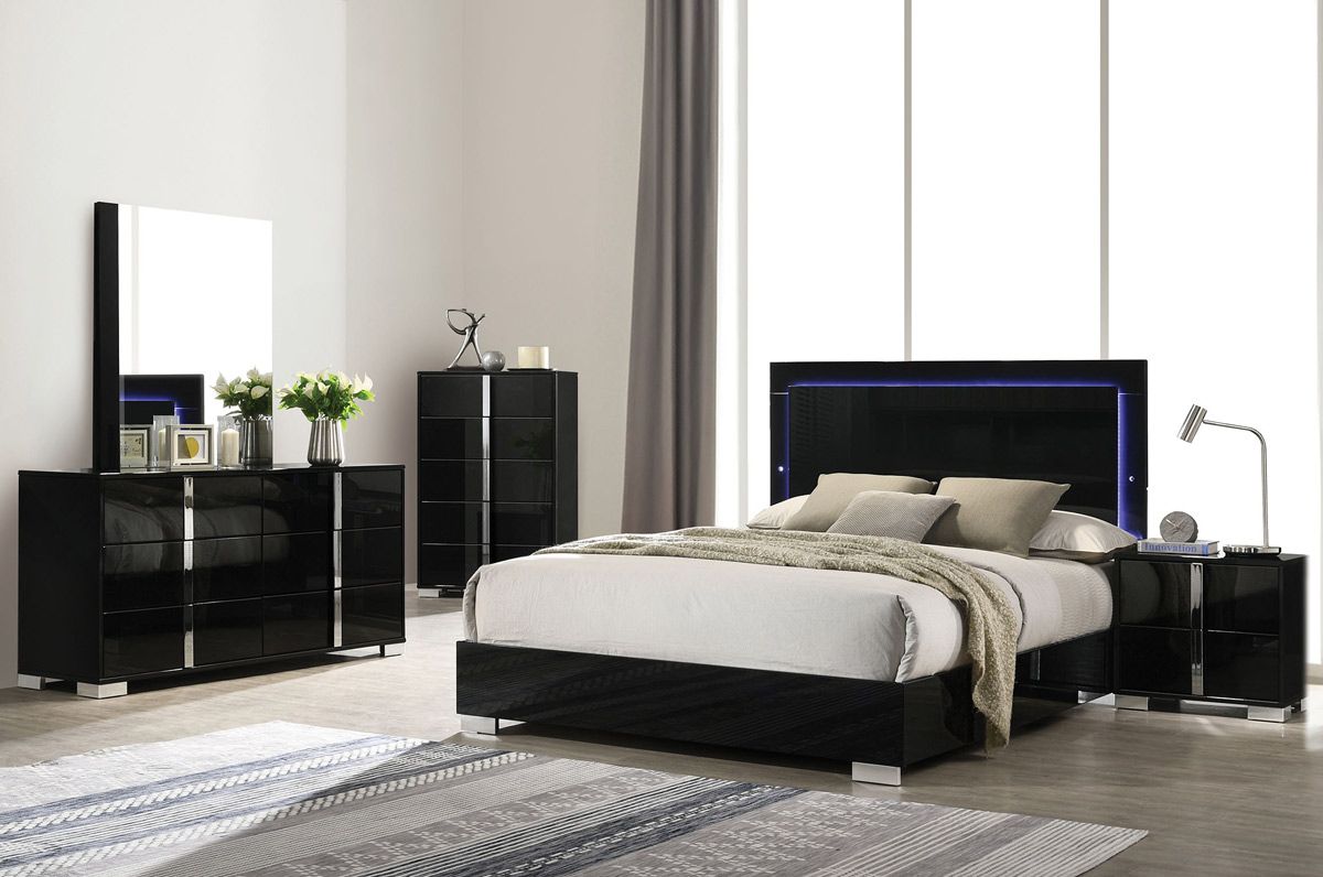 Dalyn Black Lacquer LED Bedroom Set