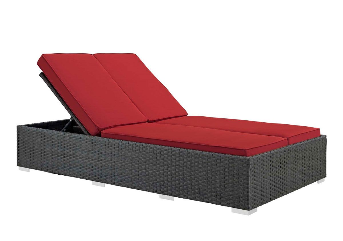 Sojourn Red Outdoor Double Chaise Lounge