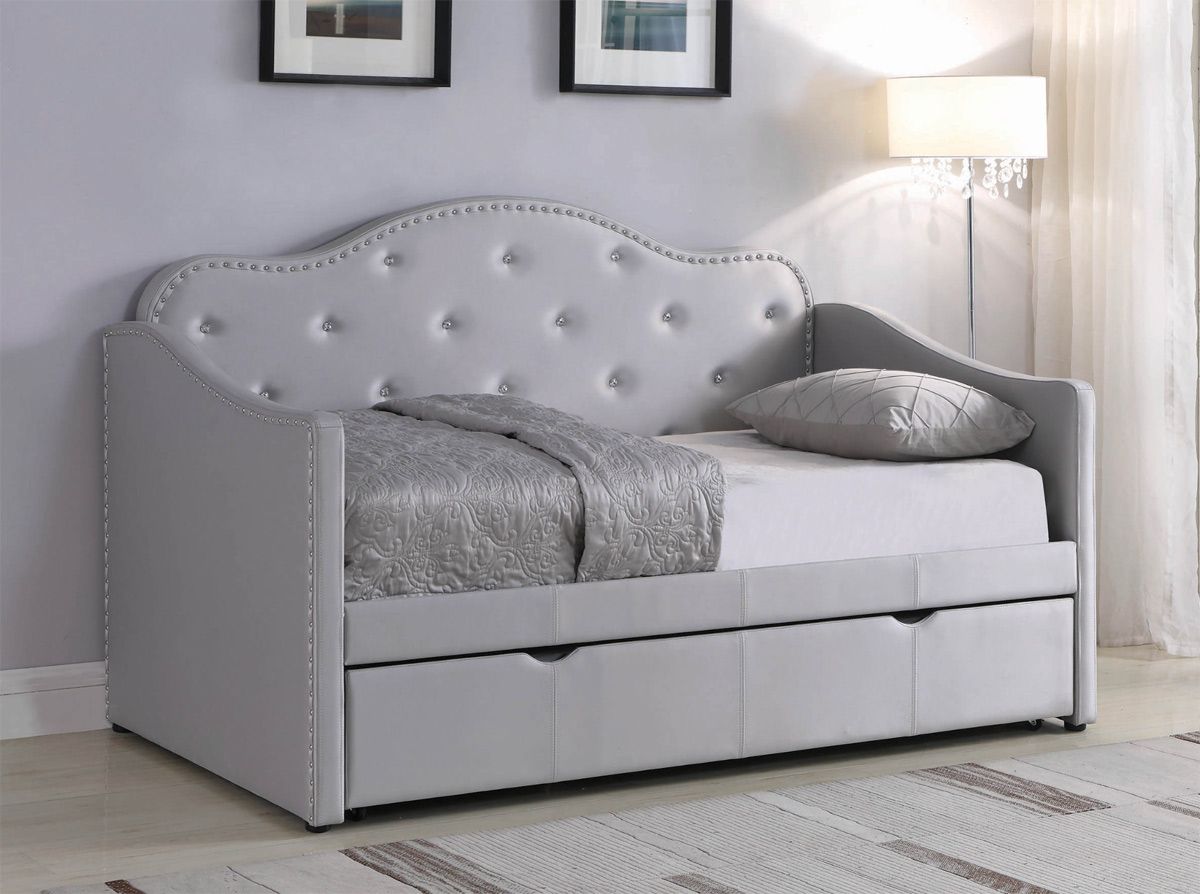 Elicia Grey Leather Daybed Set