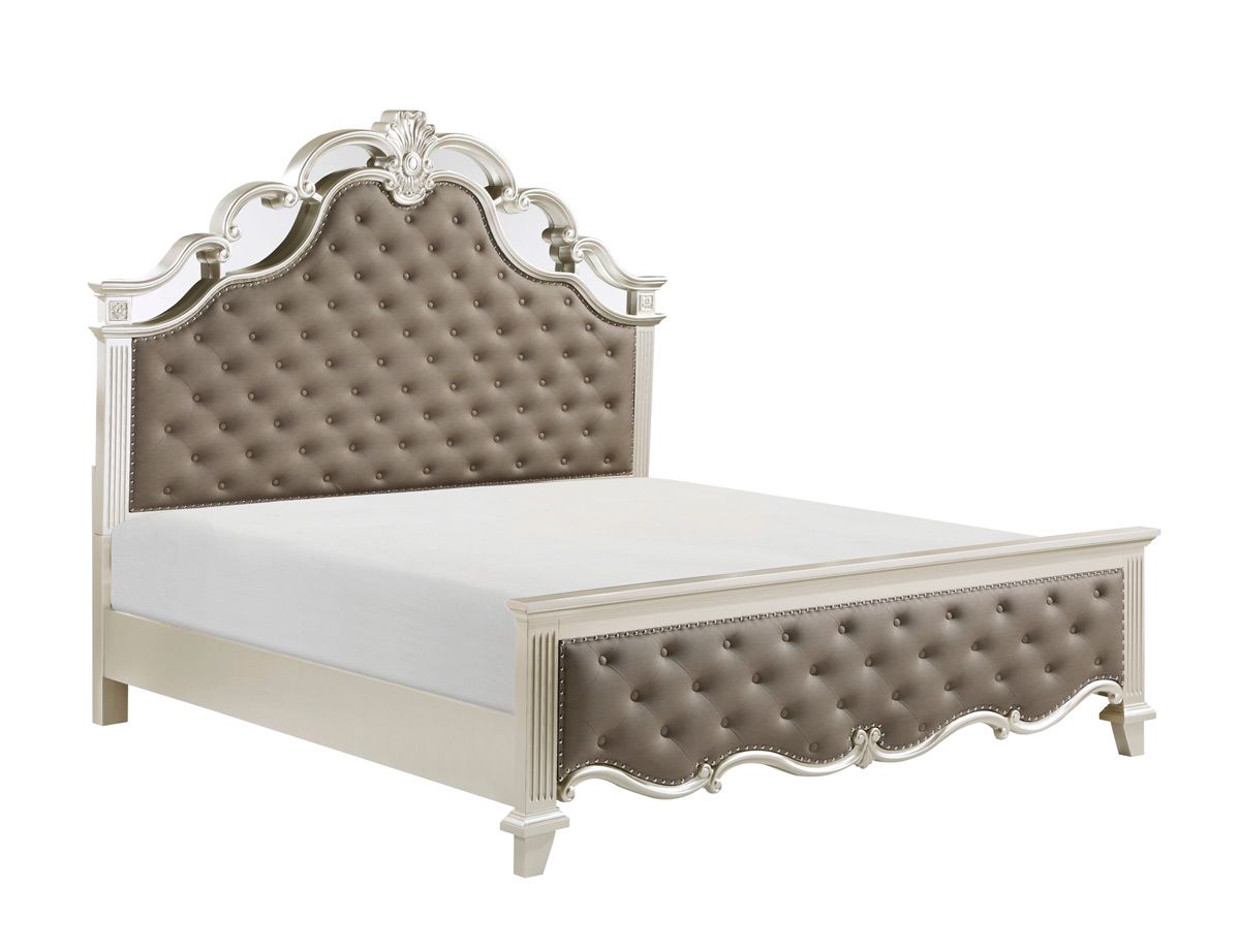 Esteban Traditional Mirrored Bed