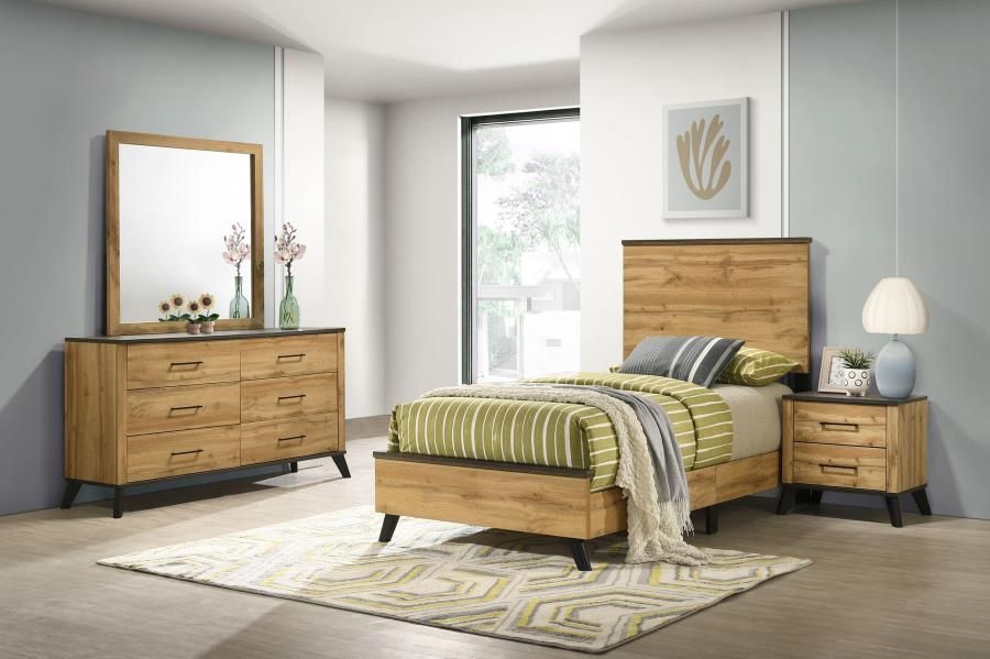 Franco Natural Pine Finish Bedroom Set