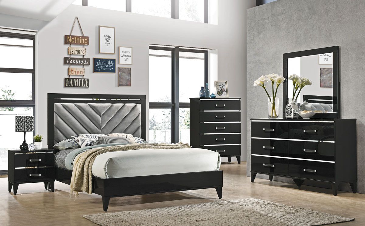 Jasper Glossy Black Finish Bed