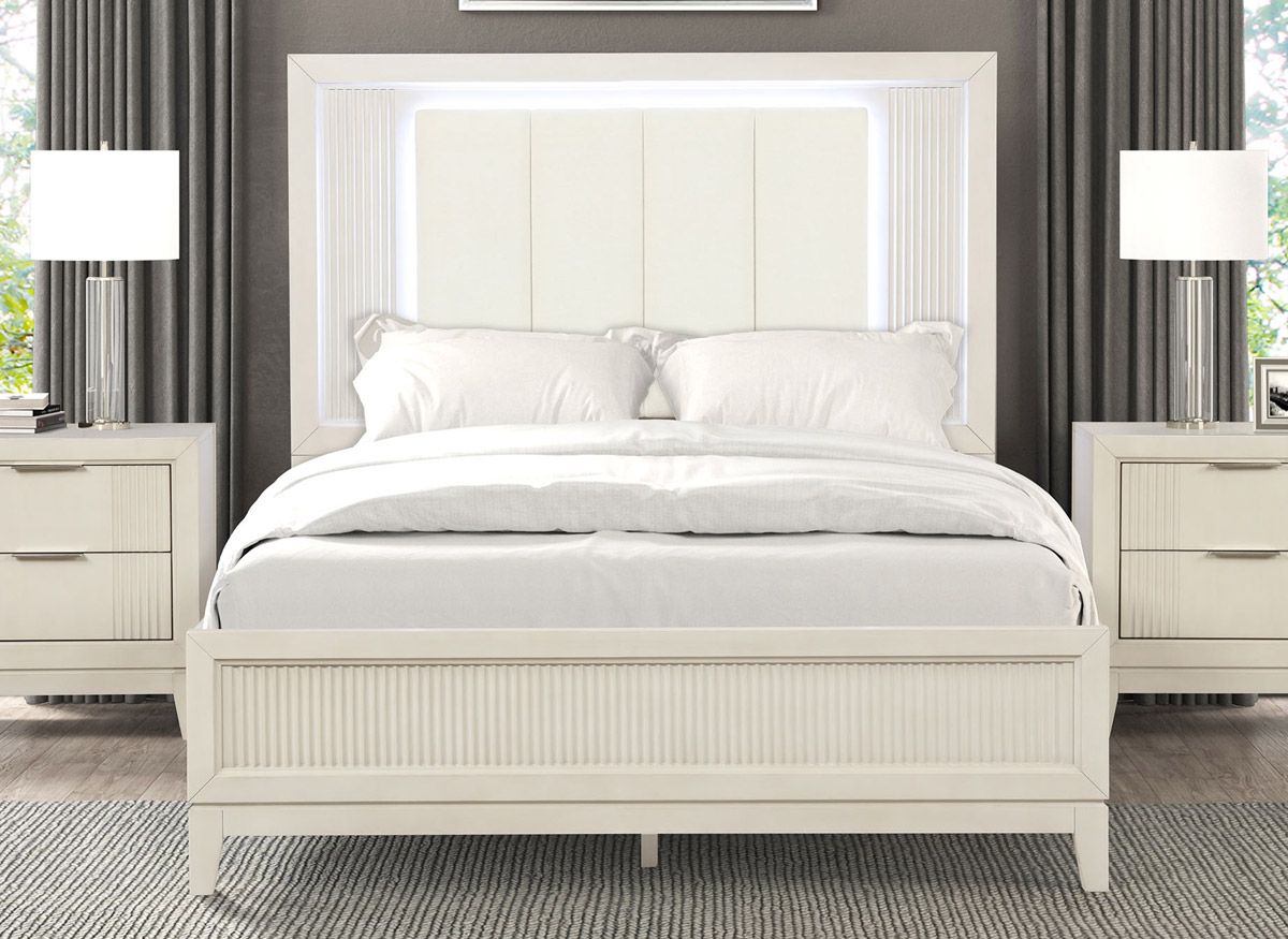 Laurentian Bed With Light Antique White