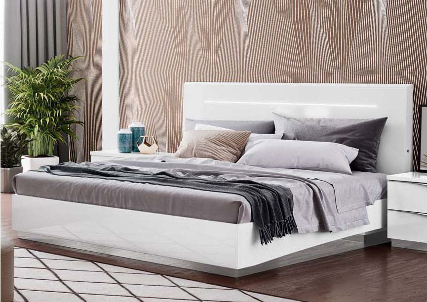 Matrix Italian White Lacquer Bed With LED Light