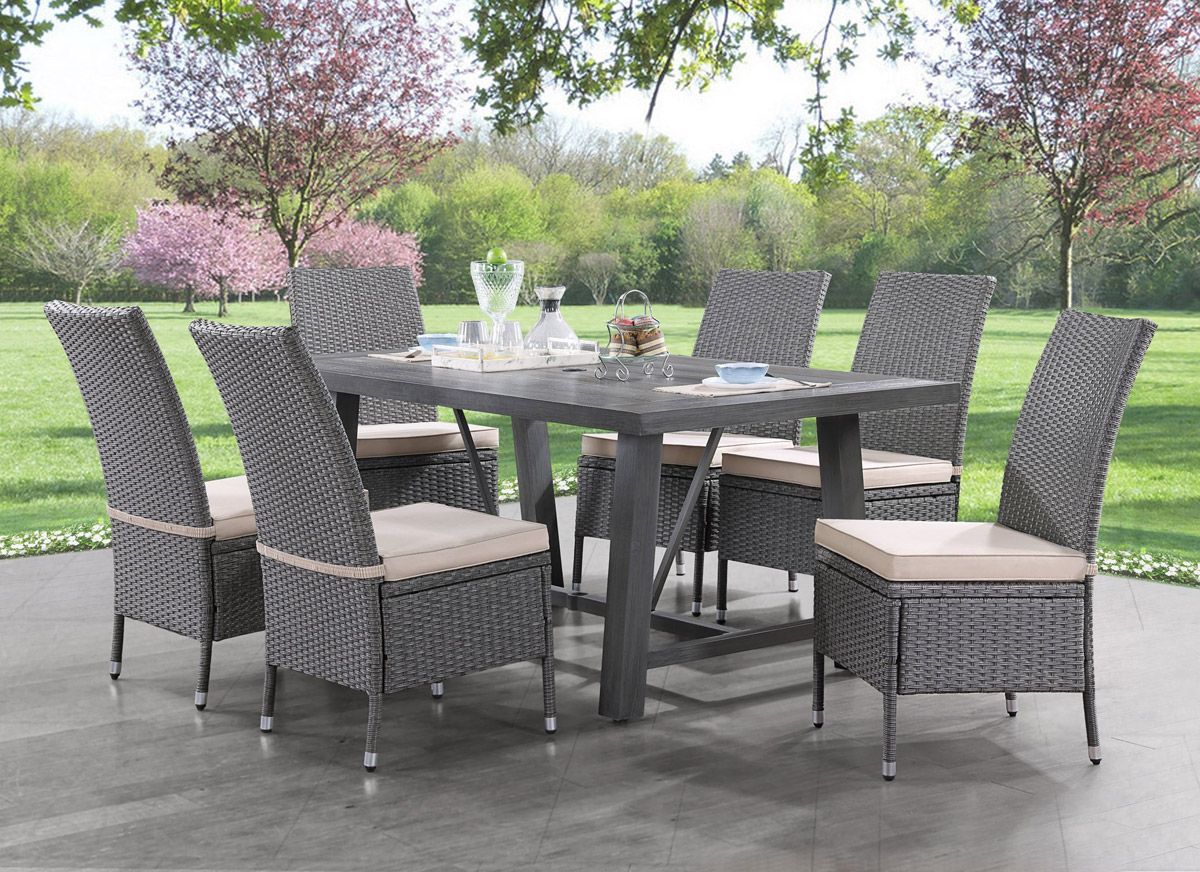 Morrilton Outdoor Dining Table With Six Chairs