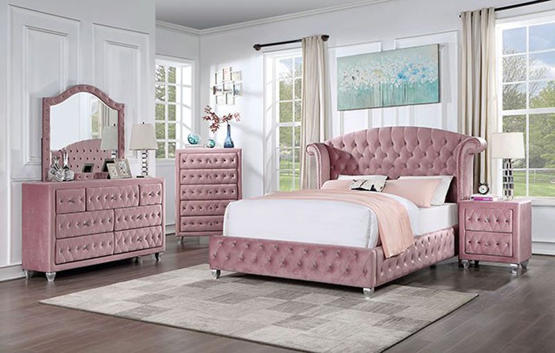 New York Pink Velvet Bed