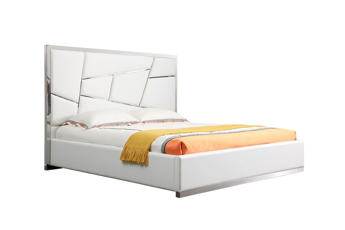 Sharlet White Leather Bed