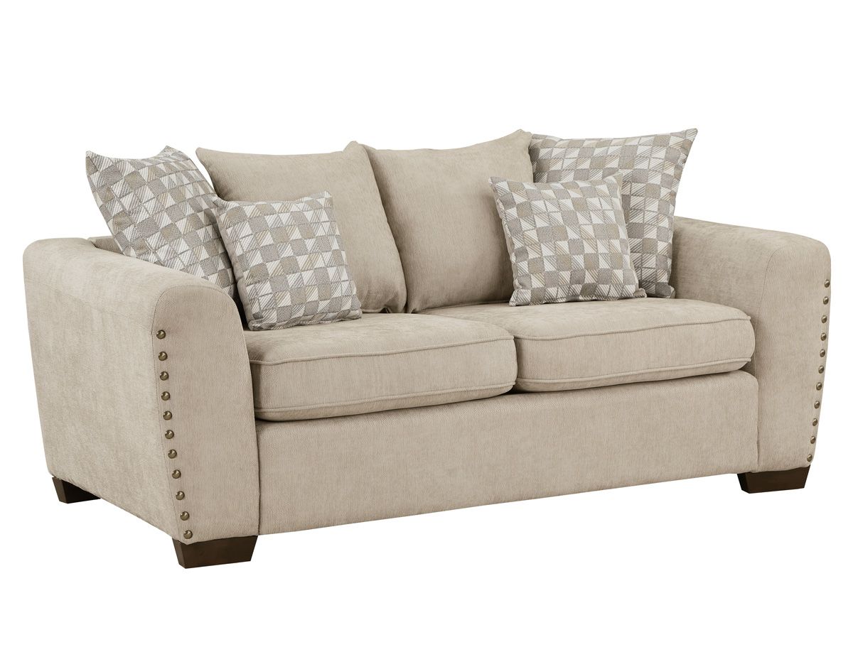 Shelton Loveseat With Pillows