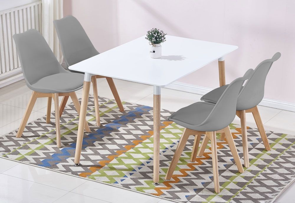 Tilly Table With Grey Chairs