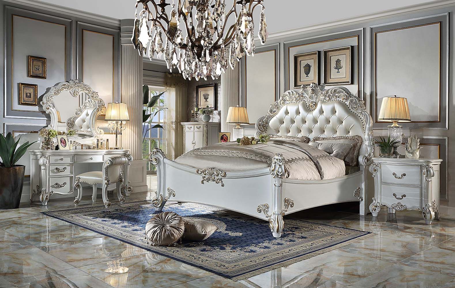 Vendome Traditional Style Bedroom Set