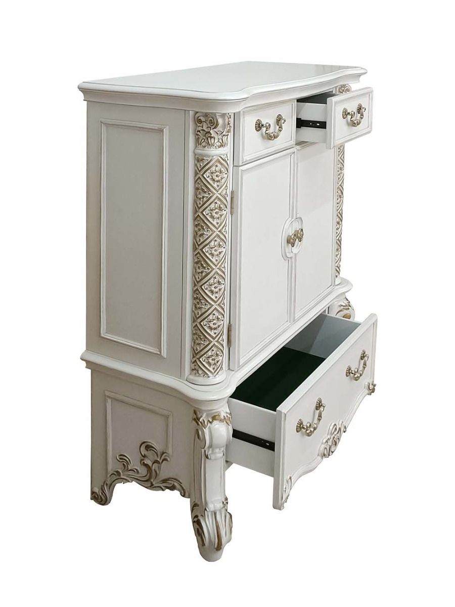 Vendome Chest